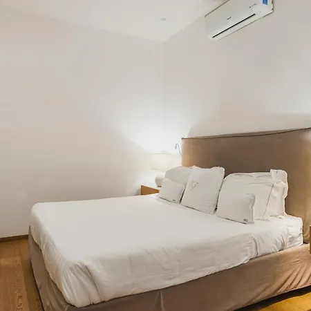 Rg7 Apartament